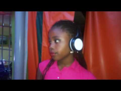 11 years old Nigerian Female DJ Zeeny thrilled guests in a bar