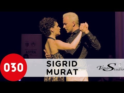 Sigrid Van Tilbeurgh and Murat Erdemsel – Esta noche de luna