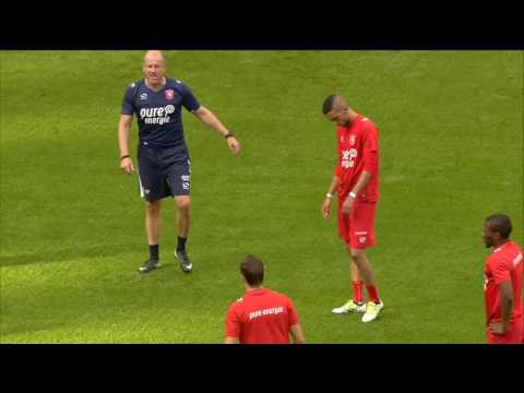 Eredivisie Zaterdag #1 FC Twente Disco