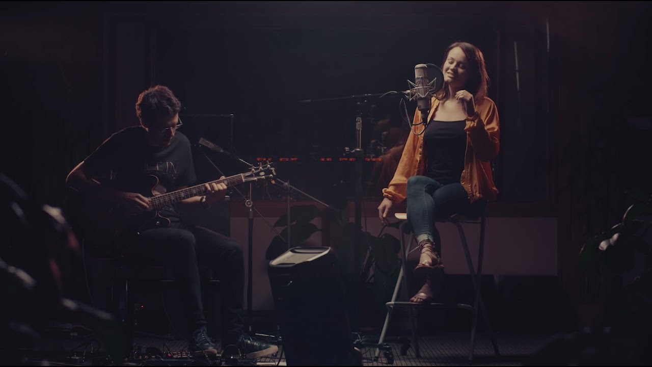 Marta Kloučková & David Dorůžka - Jsi