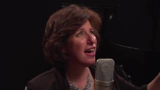 Josephine Sanges sings &quot;Ding Dong the Witch is Dead&quot;