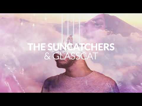 The Suncatchers ft.  Glasscat - Holding On (Extended Mix)