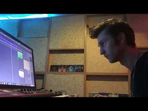 COSMO STUDIO LIVE PRODUCTION VIEW