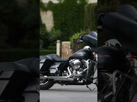 Harley-Davidson FLHX Street Glide - Video 2