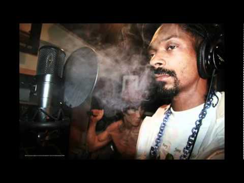 Mann Feat. Snoop Dogg & Iyaz - The Mack Official New Song 2011
