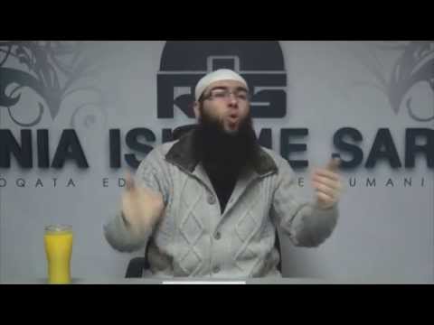 Këshillë atyre që luajnë futboll - Hoxhë Omer Bajrami