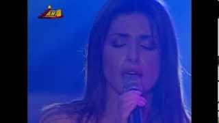 Helena Paparizou - I Agapi Ine Zali (Live @ Fever 2004)
