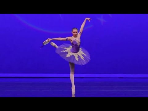 La Esmeralda- Alexis Alvarez