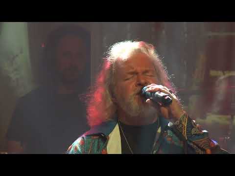 Edward Reekers - We Live To Die (Official Music Video)