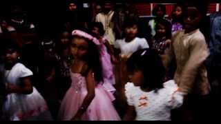 preview picture of video 'heboh joget cesar di malam 17an versi anak kecil'