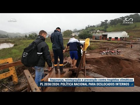 Debate na Comissão do RS cobra políticas para deslocamentos internos