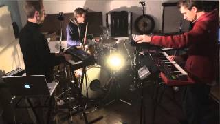 Robert Logan - Phrack [live in the studio]