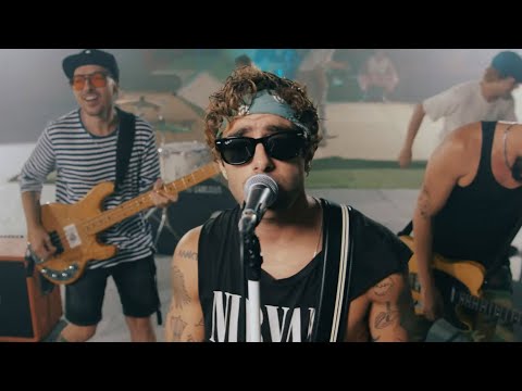 Álvaro de Luna - PORTARSE MAL (Videoclip Oficial)