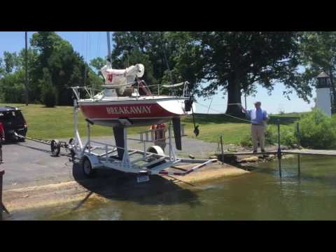 Santana 20 Sailboat launch