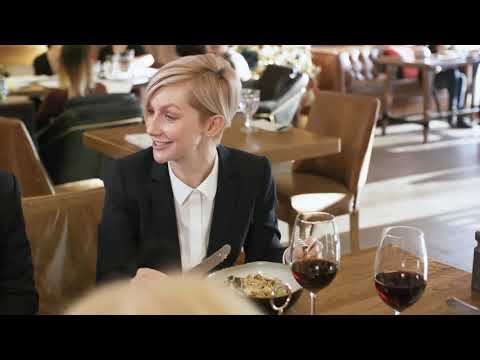 Mastering Business Dinner Communication