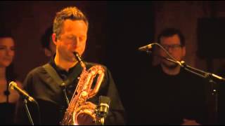 Esperanto feat Joy Denalane