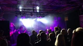 Myke Gray featuring Kim Jennett - House of Love (Skin) Waterloo Music Bar Blackpool 6th March 19