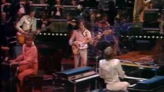 The Carpenters Live At The New London  - Goodbye to love