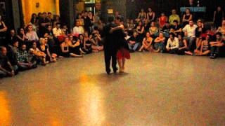 GUILLERMO CERNEAZ y MARINA KENNY en Viva La Pepa! Milonga EL FLETE D'Arienzo