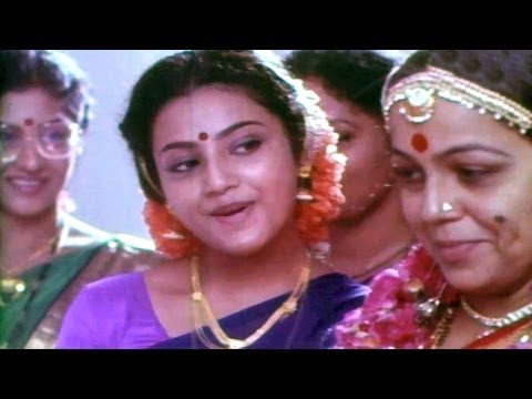 Seetharamaiah Gari Manavaralu Songs - Velugu Rekhalavaru - Meena,ANR, Rohini Hattangadi