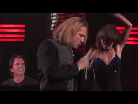 Ender thomas y Chloe - Quedate Conmigo (Video)