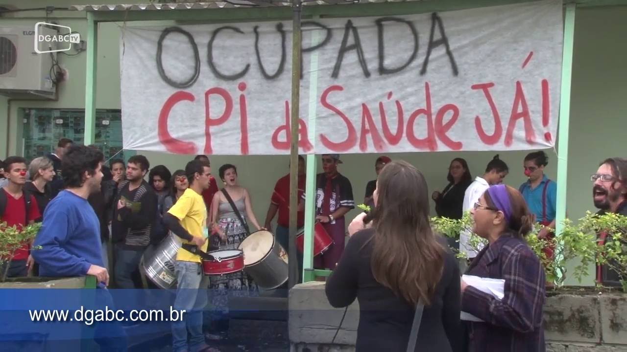 Estudantes protestam sobre CPI da Saúde em Ribeirão Pires; veja vídeo