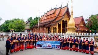 #03 ใส่บาตรข้าวเหนียว