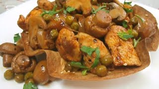 בקלי קלות-קערה קריספית עם מוקפץ (ליהי קרויץ - מטבח בקלי קלות) - התמונה מוצגת ישירות מתוך אתר האינטרנט יוטיוב. זכויות היוצרים בתמונה שייכות ליוצרה. קישור קרדיט למקור התוכן נמצא בתוך דף הסרטון