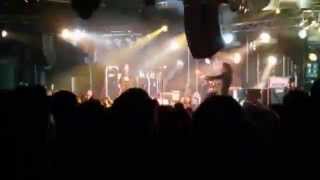 Afterhours - Sui giovani d&#39;oggi ci scatarro su