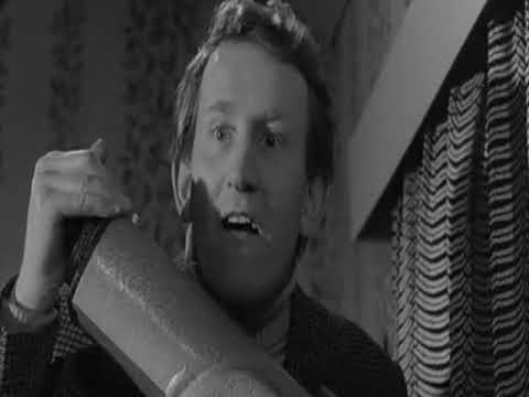 The Big Job (1965) - Harpoon attempt