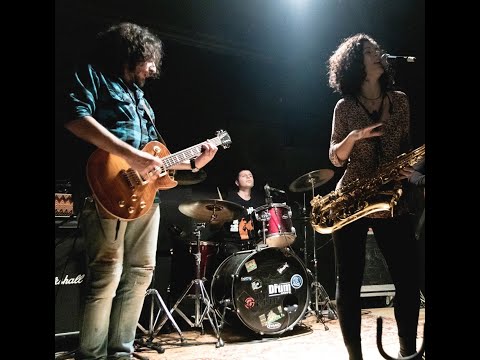 No Fake Bone - Toss The Dice