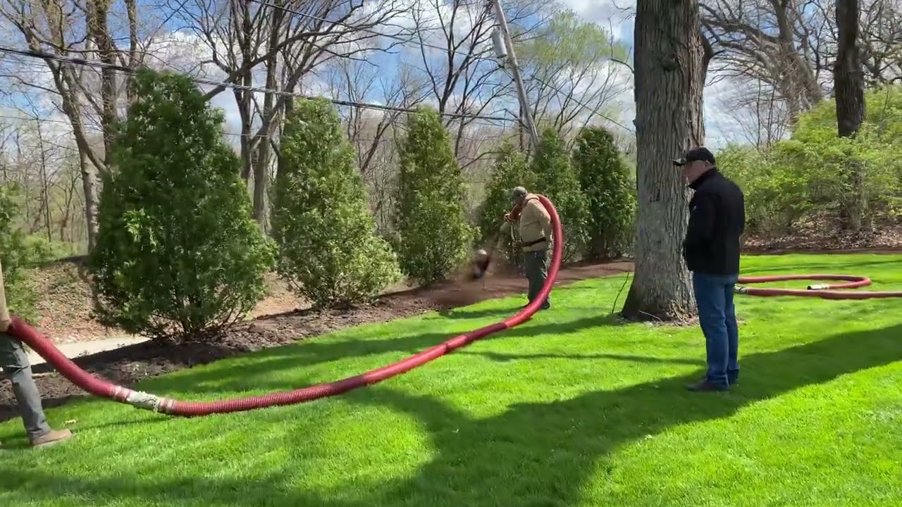Quick and easy residential dyed mulch installation