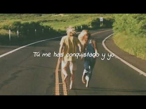 oye mujer - ke personajes // letra