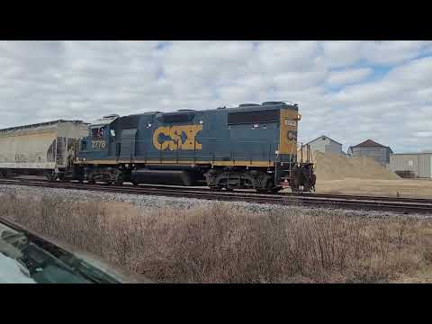 Switch hit! *Csx Switching* Subscribe #csx #trainspotting #freight #railway #train #railfan #rail