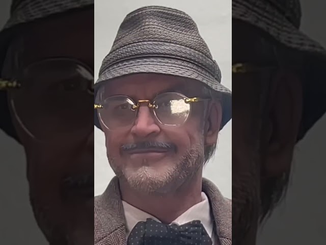 Vídeo relacionado con Figura de vinilo exclusiva de Indiana Jones in a Suit