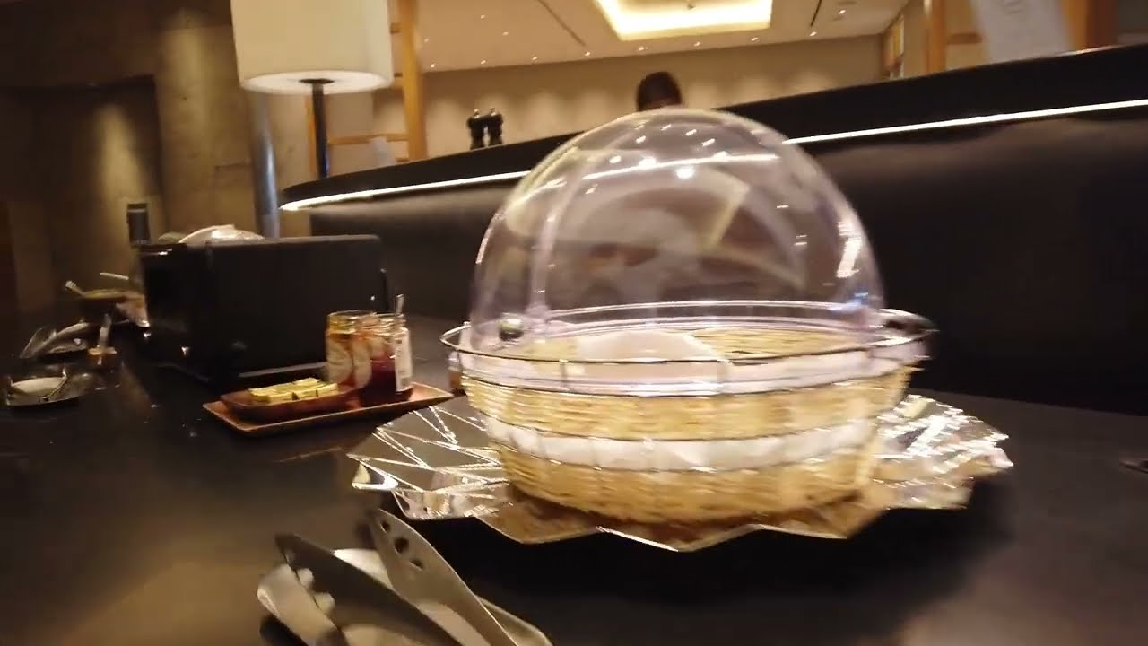 Cathay Pacific First and Business Class Lounge thumbnail