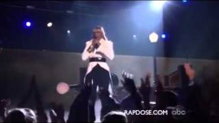 Mary J  Blige  Feat  Lil Wayne - Someone to Love Me  ( Billboard Music Awards 2011 )