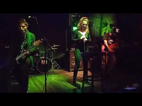 Toxic Rabbits live @ Bums- TOWER