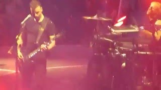 Download lagu Muse - Take A Bow @Bercy Accorhotels Arena Paris 1st March 2016 mp3
