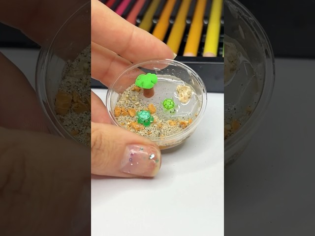 Vídeo relacionado con Yeefunjoy 20 Piezas Mini Animales de Resina Luminosa, Mini Marinos Animales Figuras en Miniatura, Figuras de Océano para Micro Paisaje Jardín Casa de Muñecas Decoración para Acuario Manualidades