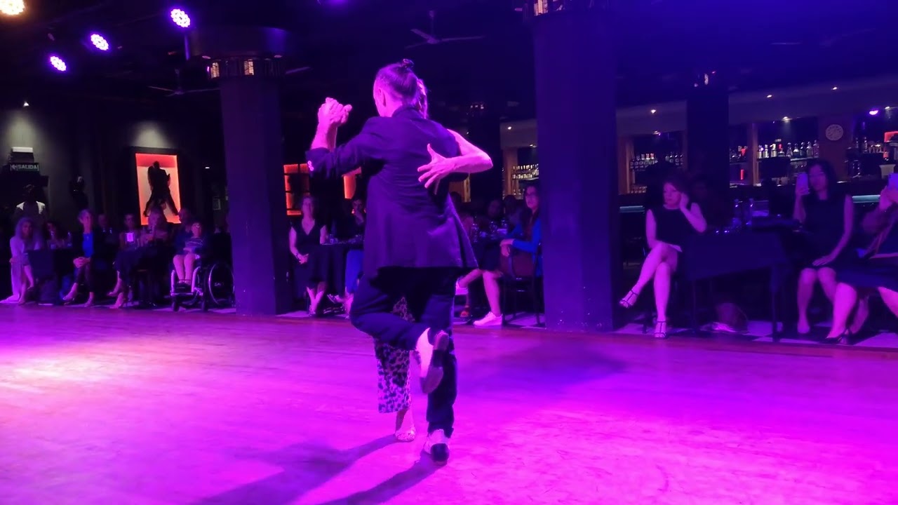 Pablo Villarraza & Caro Lafata: Orquesta FALTA ENVIDIO TANGO en vivo