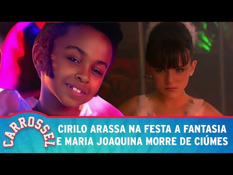 Cirilo arasse na festa a fantasia e Maria Joaquina morre de ciúmes| Carrossel
