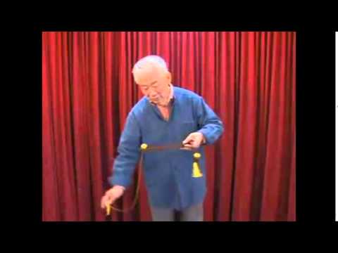 Saturn Magic -Chinese Stick by Mikame - Trick