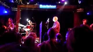 Tom Odell - &quot;Hold Me&quot;  (Live at The Troubadour in Los Angeles 05-07-13)