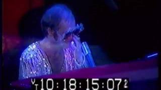 05 - Grey Seal - Elton John - Live at The Hammersmith Odeon 24-12-1974