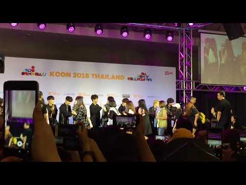 180929 (FANCAM) Hi-Touch with Stray kids - (M&G) KCON 2018 THAILAND