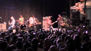 Les Savy Fav  &quot;The Sweat Descends&quot; live at CHBP