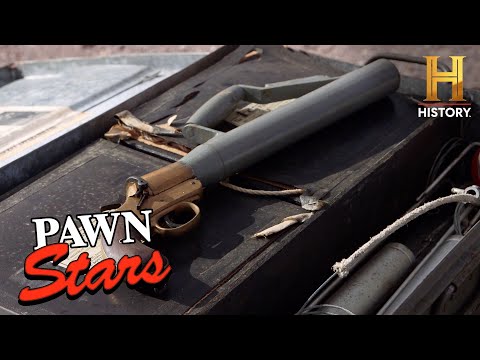 Pawn Stars: World War II Rocket Launcher STILL WORKS! (Season 21)