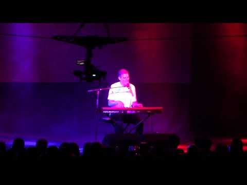 ESCKAZ in Madrid: Raúl Gómez - I can't control (at ESPreParty)