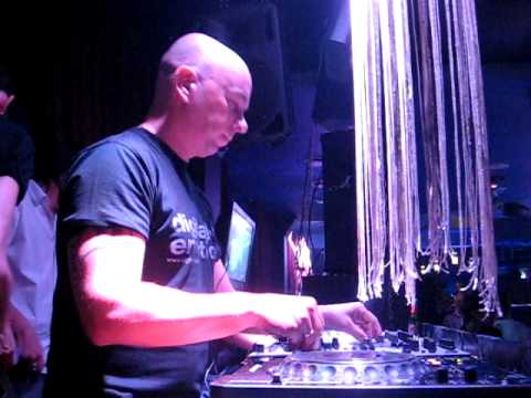 Dj Фонарь в Сыктывкаре.AVI